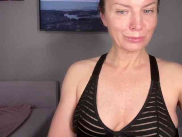RachellHot webcam
