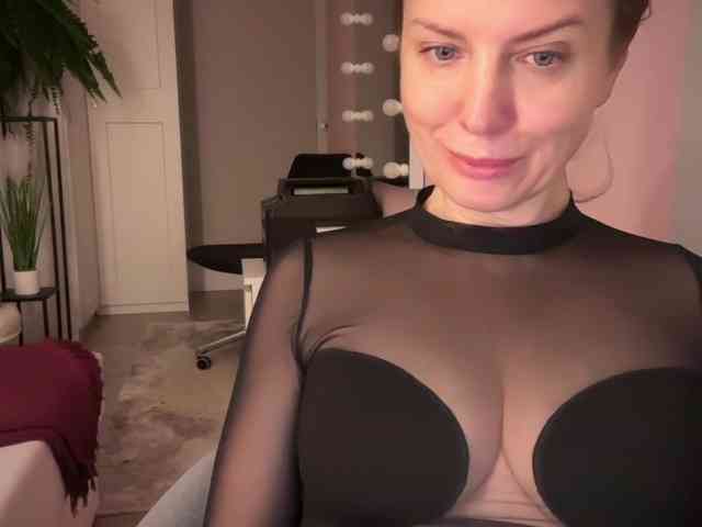 RachellHot