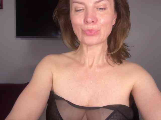 RachellHot