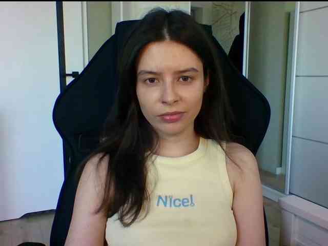 LariceHoney Live Webcam on BongaCams