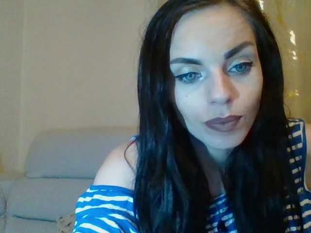 CassidyLovely live cam on BongaCams