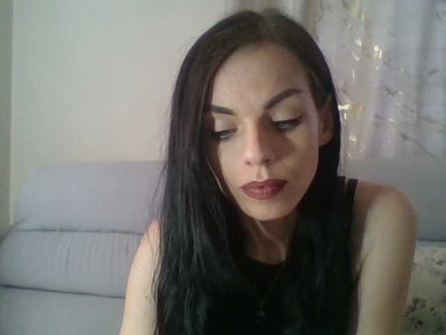 CassidyLovely live cam on BongaCams