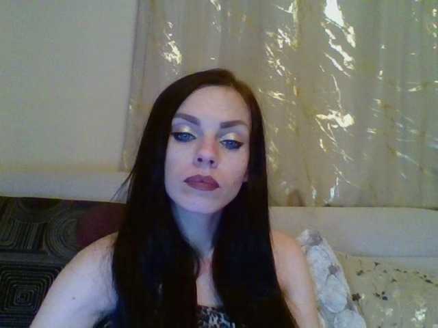 CassidyLovely live cam on BongaCams
