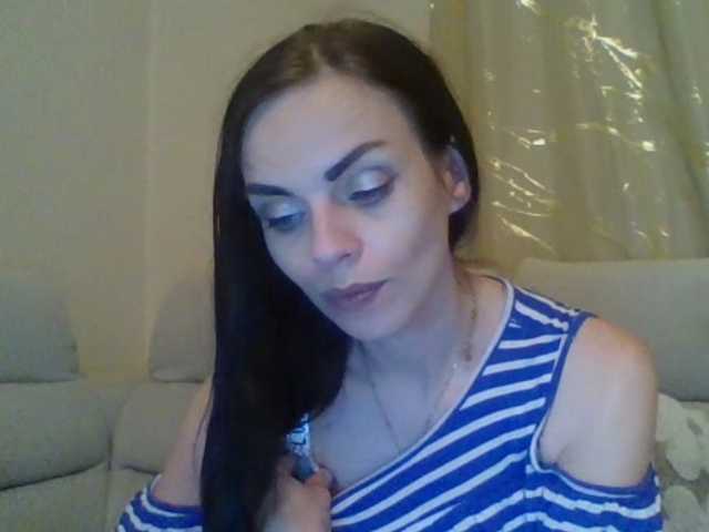 CassidyLovely live cam on BongaCams