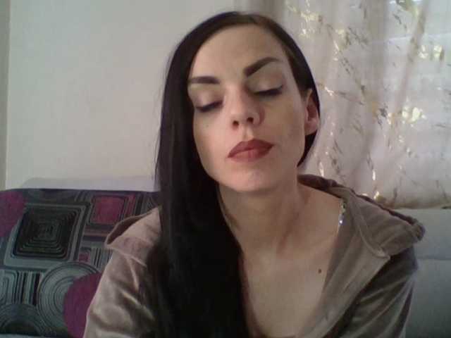 CassidyLovely live cam on BongaCams