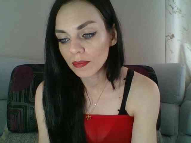 Модель: CassidyLovely