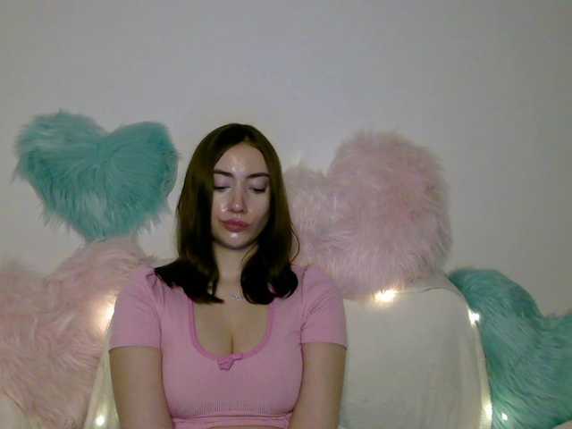 KaylaAmazing live cam on BongaCams