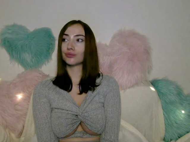 KaylaAmazing live cam on BongaCams