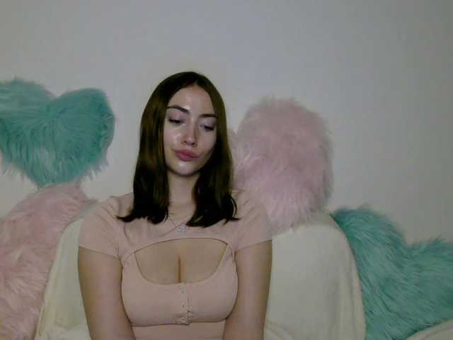 KaylaAmazing live cam on BongaCams