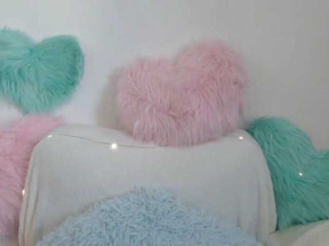 KaylaAmazing live cam on BongaCams