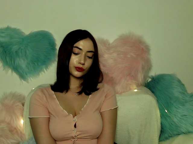 KaylaAmazing Live Cam and Statistics on UnifiedCams