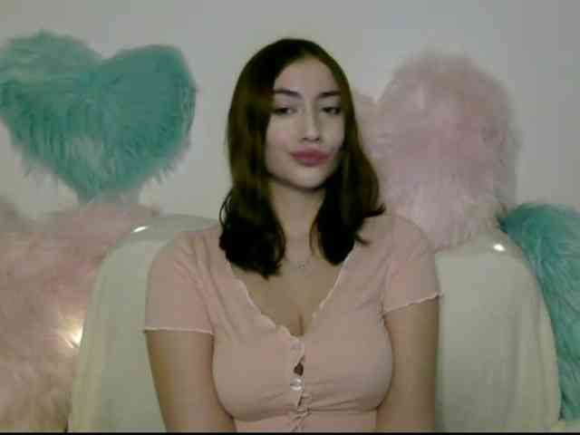 KaylaAmazing webcam