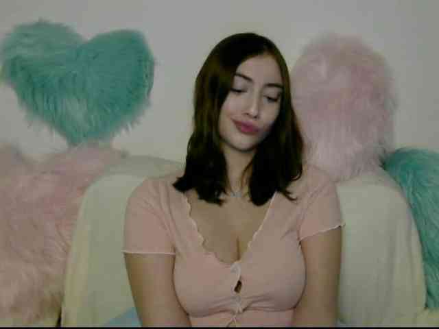 KaylaAmazing webcam