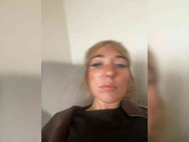 Hornyamy026x