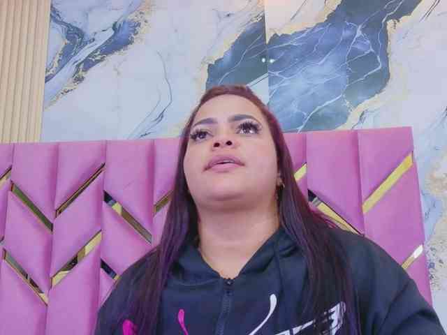 Rizantella Live Webcam on BongaCams