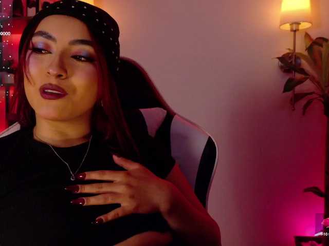 Silvana-goddess webcam bongacams model stream image