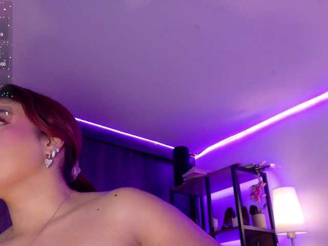Silvana-goddess live webcam show