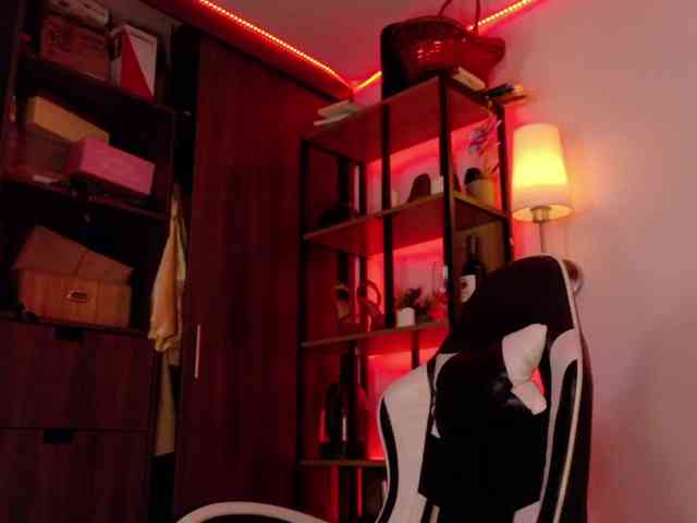 Silvana-goddess webcam