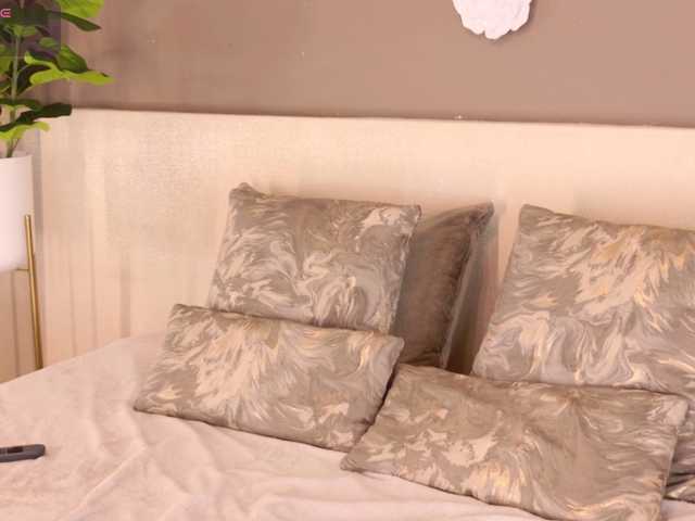 irisreid live cam on BongaCams
