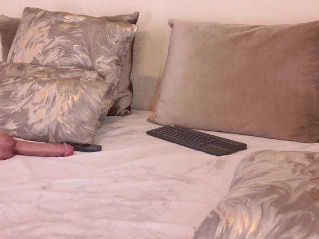 irisreid live cam on BongaCams
