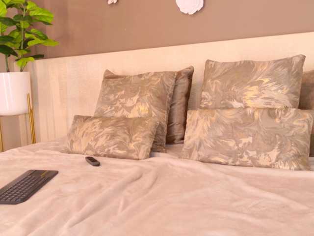 irisreid live cam on BongaCams
