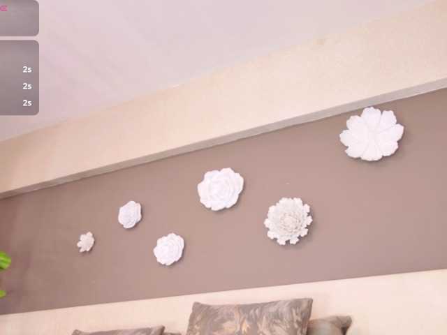 irisreid live cam on BongaCams