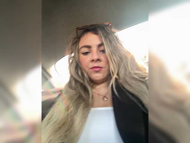 ProseccoMood's BongaCams show and profile