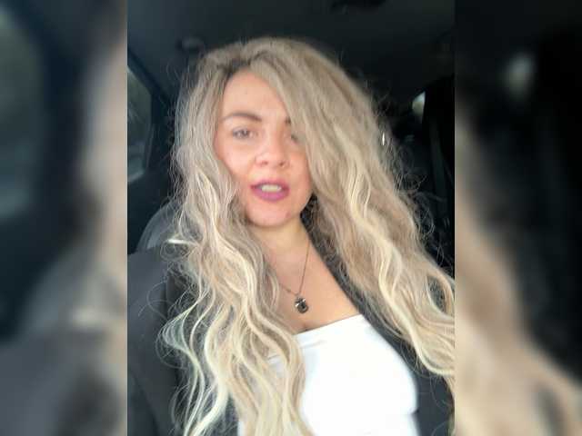 ProseccoMood's BongaCams show and profile