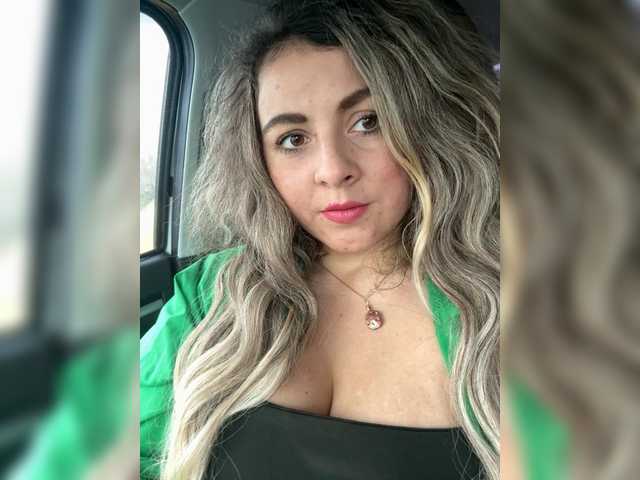 ProseccoMood's BongaCams show and profile