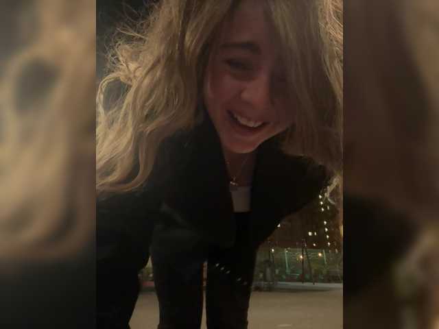 ProseccoMood's BongaCams show and profile