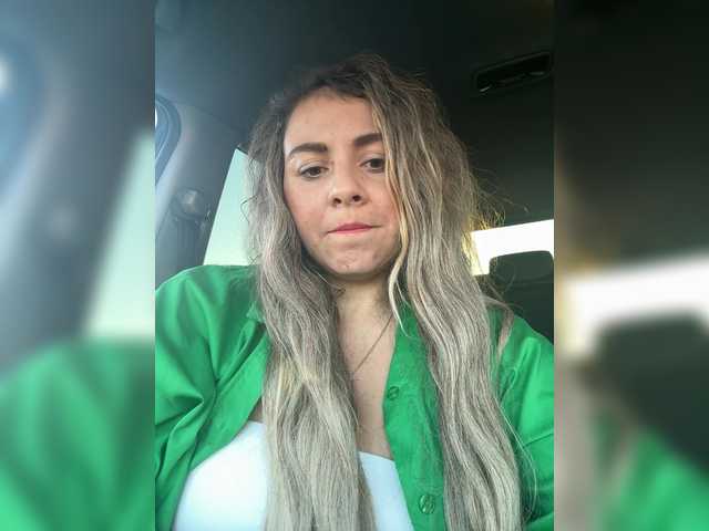 ProseccoMood's BongaCams show and profile