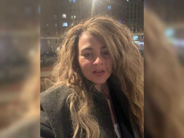 ProseccoMood's BongaCams show and profile