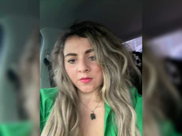 ProseccoMood's BongaCams show and profile