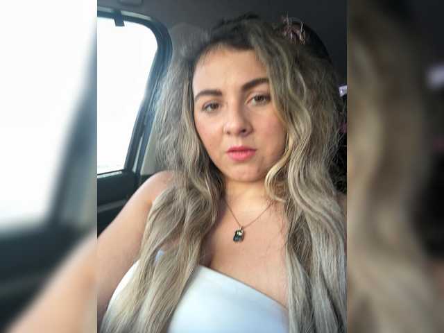 ProseccoMood's BongaCams show and profile