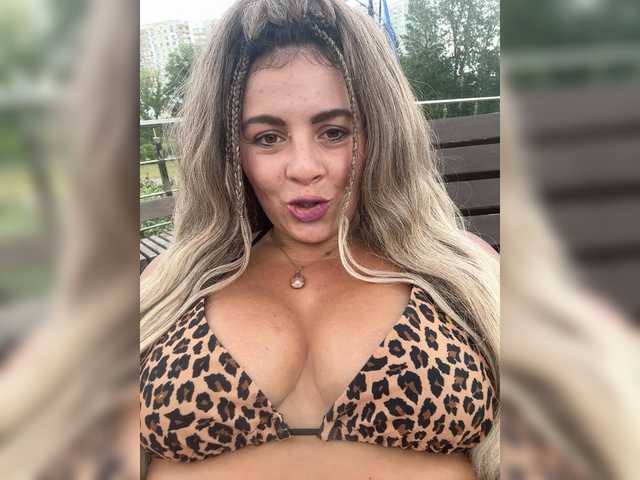 ProseccoMood live cam on BongaCams