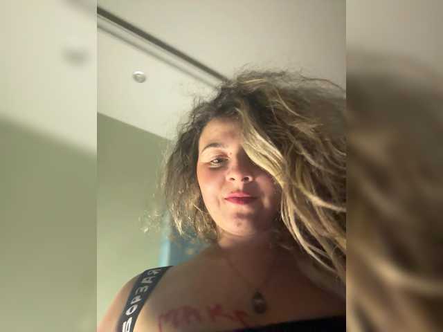 ProseccoMood's BongaCams show and profile