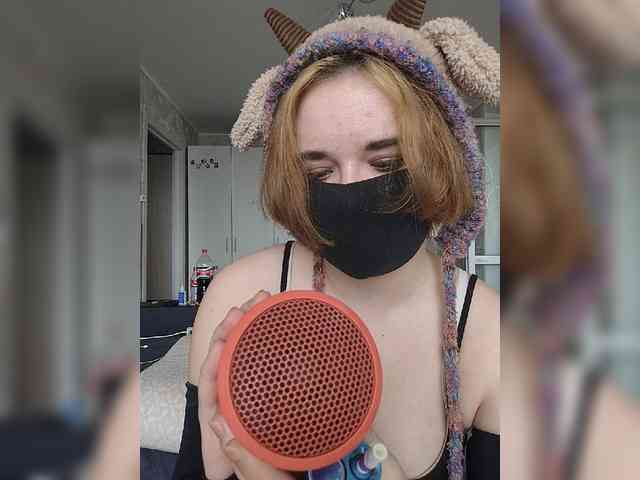 Lesya-May webcam