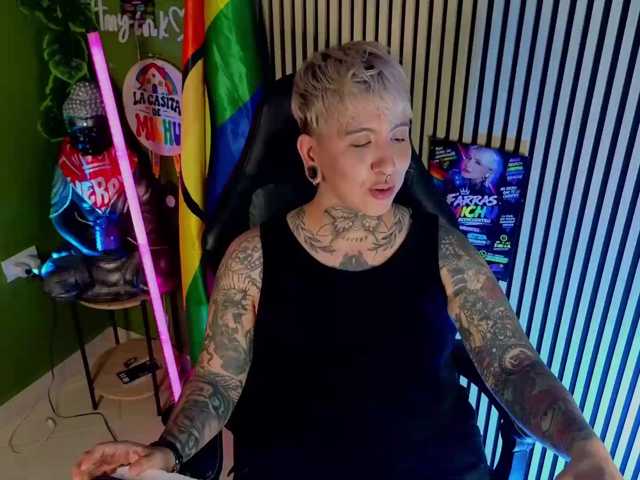 Amy-ink6969 live cam on BongaCams