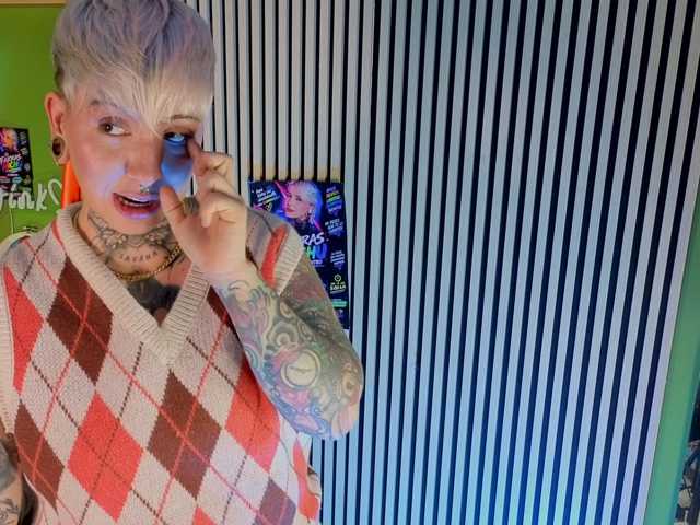 Amy-ink6969, live now on BongaCams