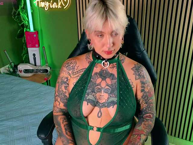 Amy-ink6969 live cam on BongaCams