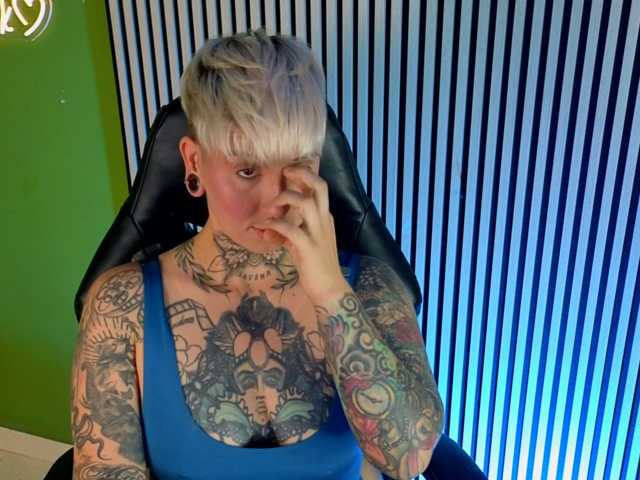 Amy-ink6969 live cam on BongaCams