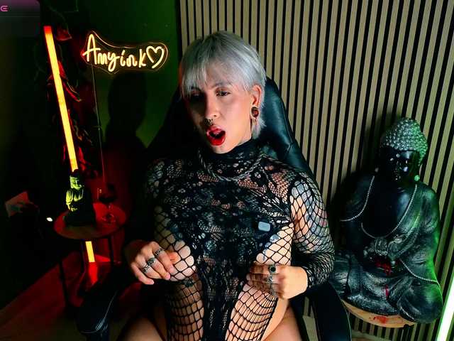 Amy-ink6969 live cam on BongaCams