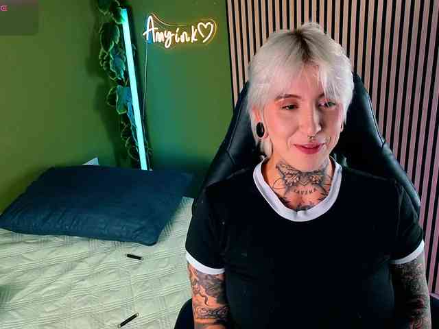 Amy-ink6969 webcam