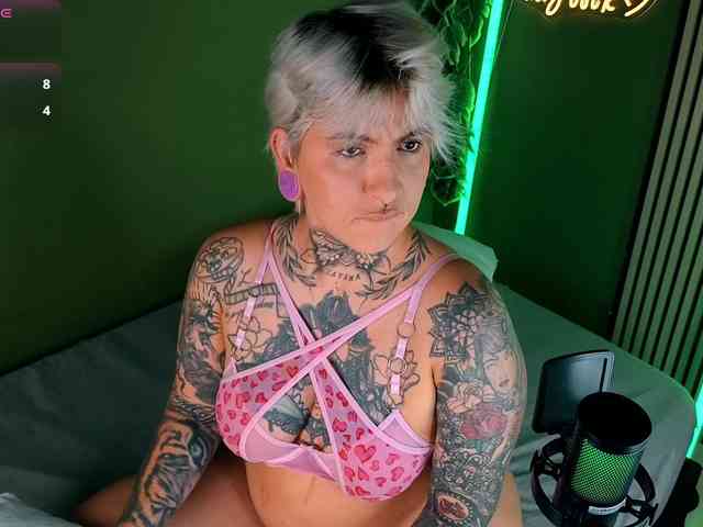 Amy-ink6969 webcam