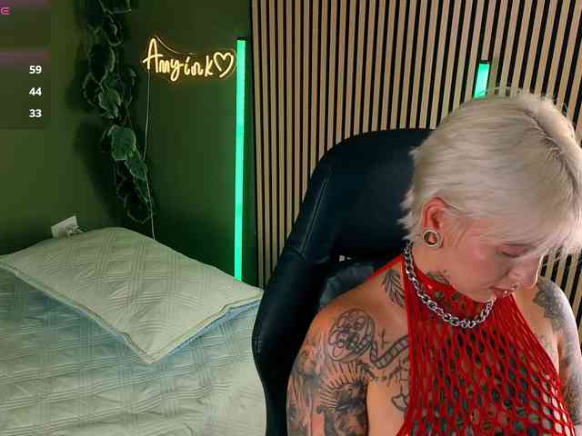 Amy-ink6969 webcam