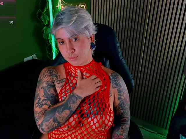 Amy-ink6969 webcam