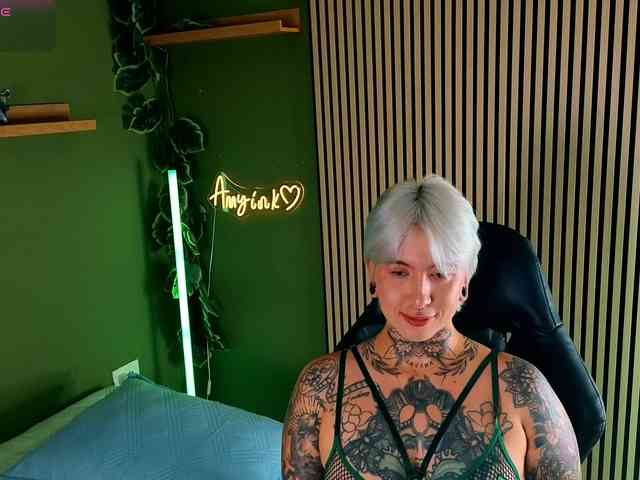 Amy-ink6969 webcam