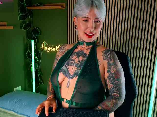Amy-ink6969 webcam