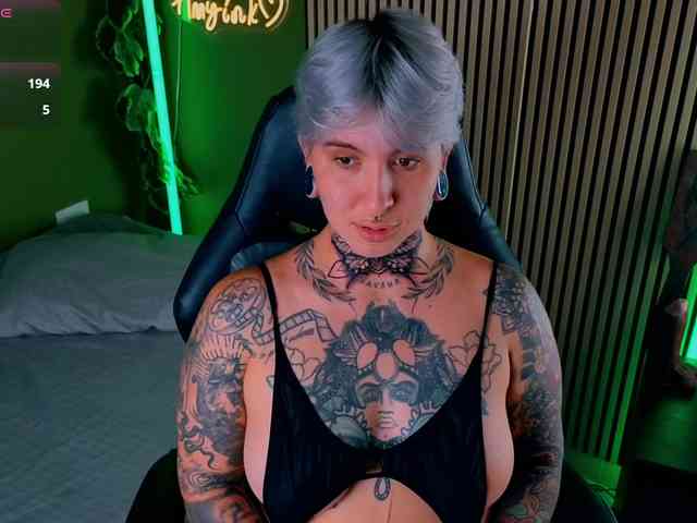 Amy-ink6969 webcam