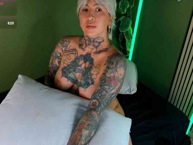 Amy-ink6969 webcam